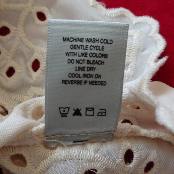 John Mark Velvet Tunic Top Women's Size M Ivory Embroidered Loose Fit - Picture 11 of 14